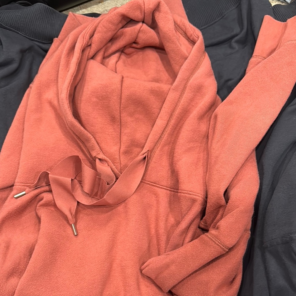 Women's Coral Hoodie Sweater